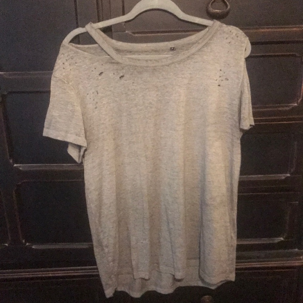 Distressed top